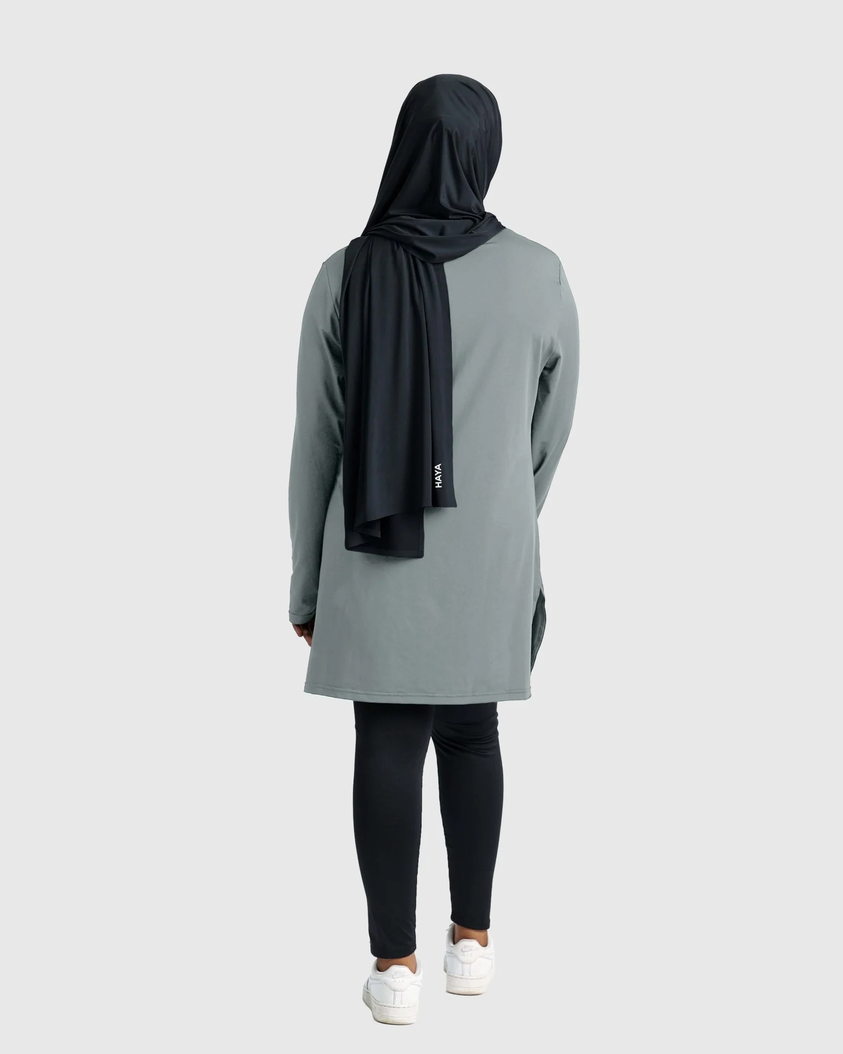 Essential Training Top - Grey - Image 9